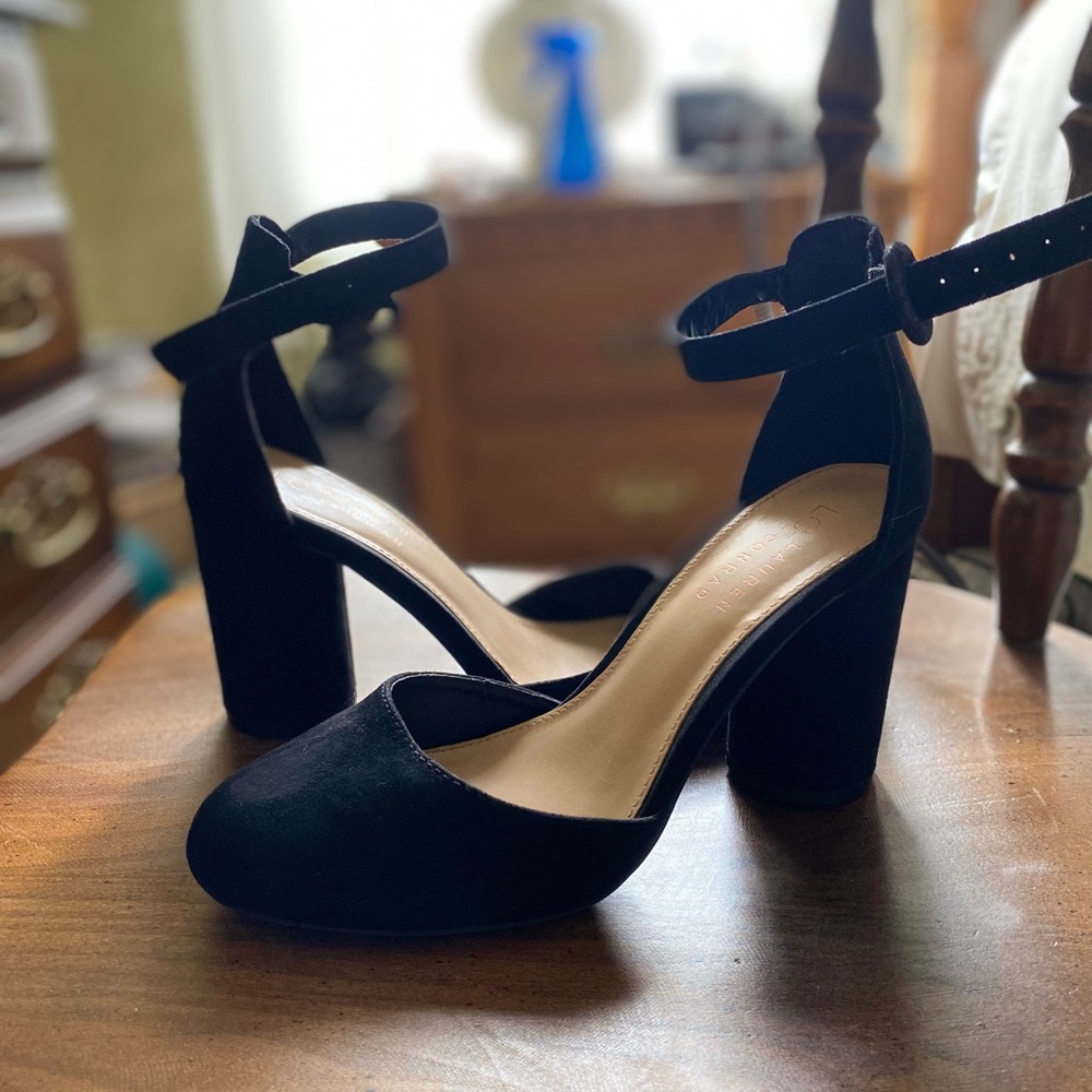 Lauren Conrad Black Suede Heels
